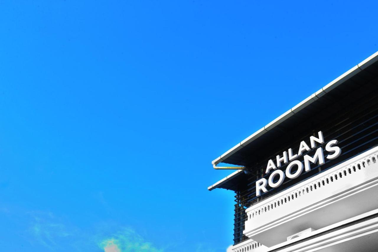 Ahlan Luxury Rooms Kochi エクステリア 写真